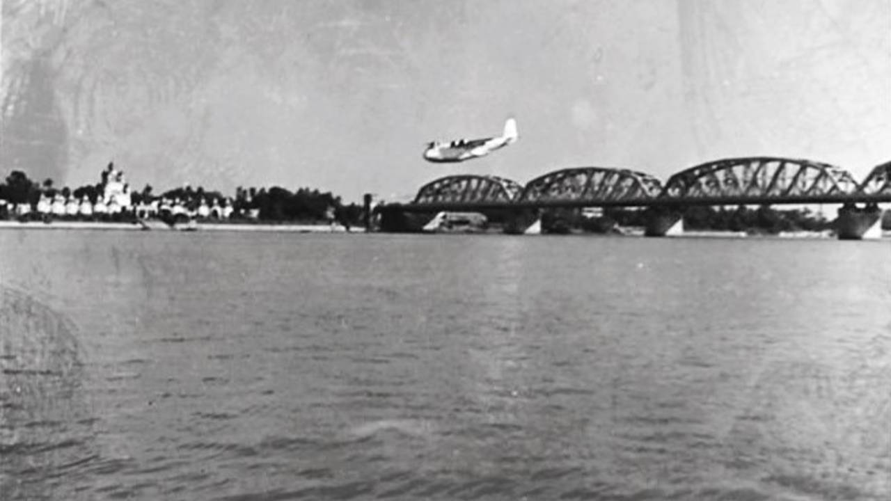 Unknown Fact,Bally,Howrah,Kolkata,Dakshineswar,Vivekananda Setu,Sea Plane,Air Plane,Seaplane base