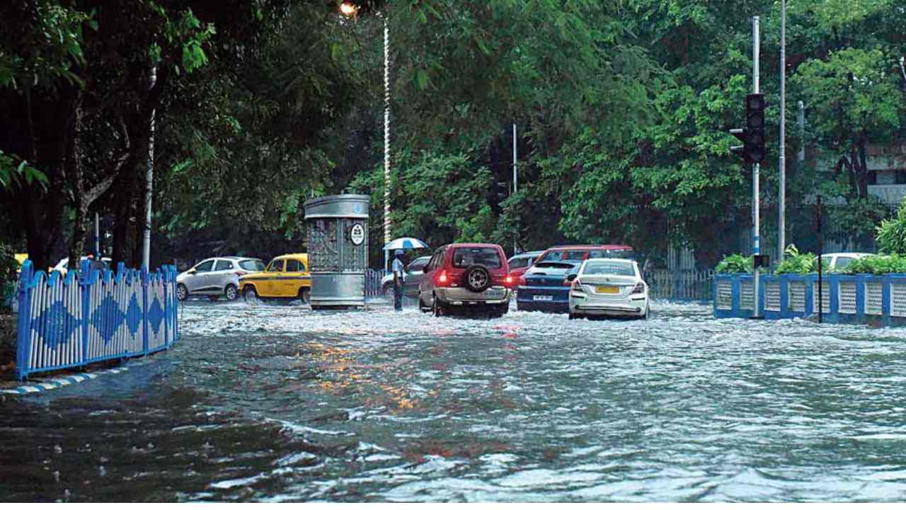 kolkata flood weather rain